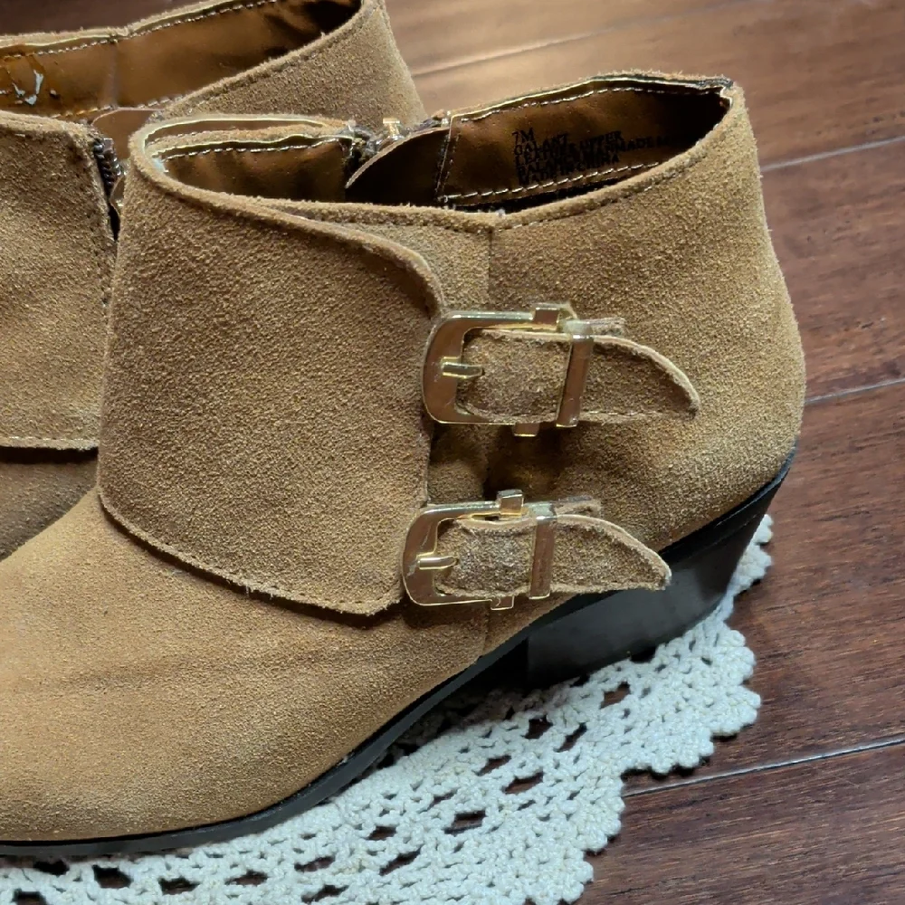 Apri By Italian Shoemakers Suede Buckle Ankle Booties in Tan - Picture 3 of 11